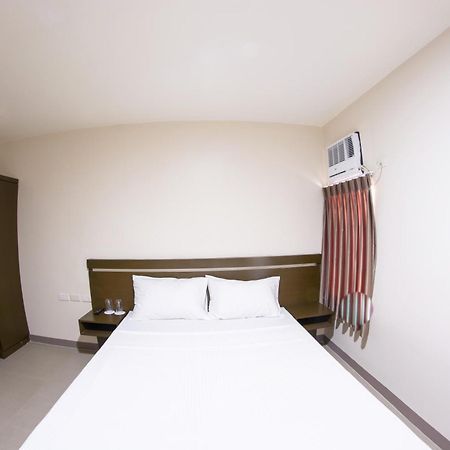 קגיאן דה אורו Emerald Suites Cdo חדר תמונה