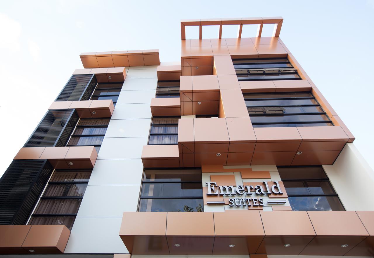 קגיאן דה אורו Emerald Suites Cdo מראה חיצוני תמונה