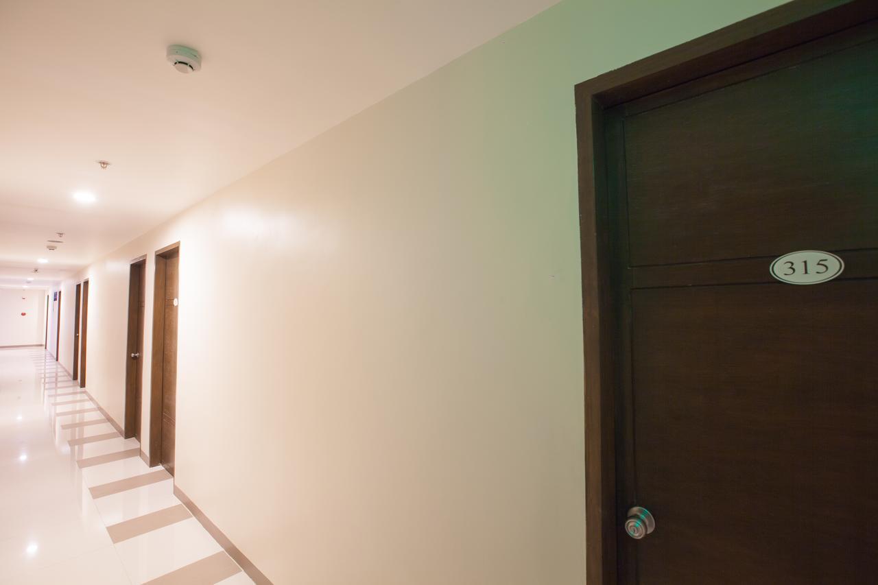 קגיאן דה אורו Emerald Suites Cdo מראה חיצוני תמונה