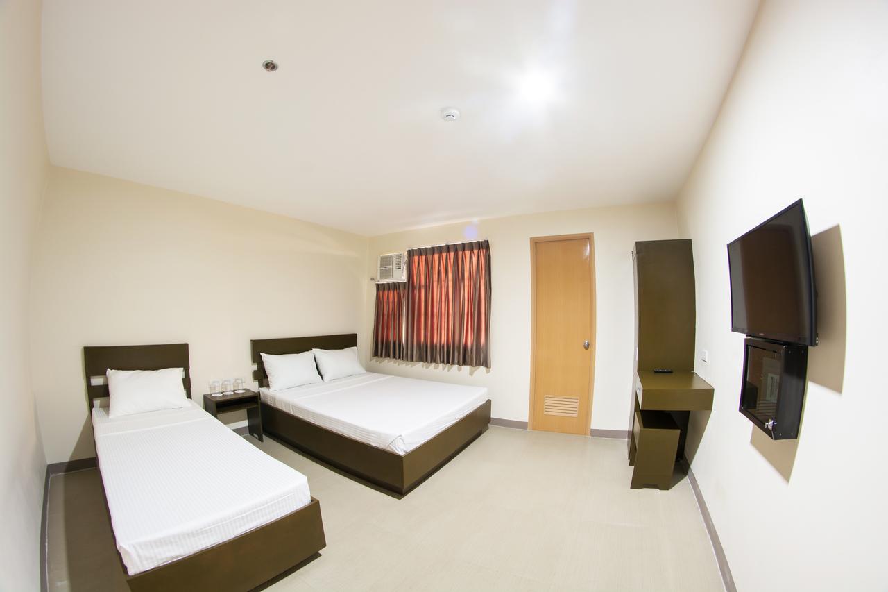 קגיאן דה אורו Emerald Suites Cdo חדר תמונה