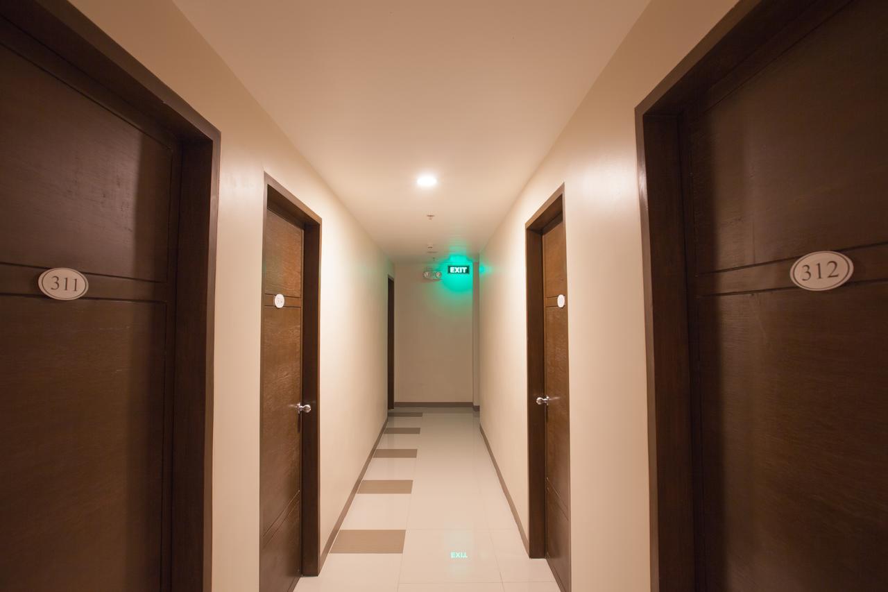 קגיאן דה אורו Emerald Suites Cdo מראה חיצוני תמונה
